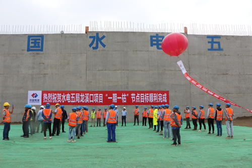 岷江龙溪口航电枢纽工程完成“一期一枯”节点目标